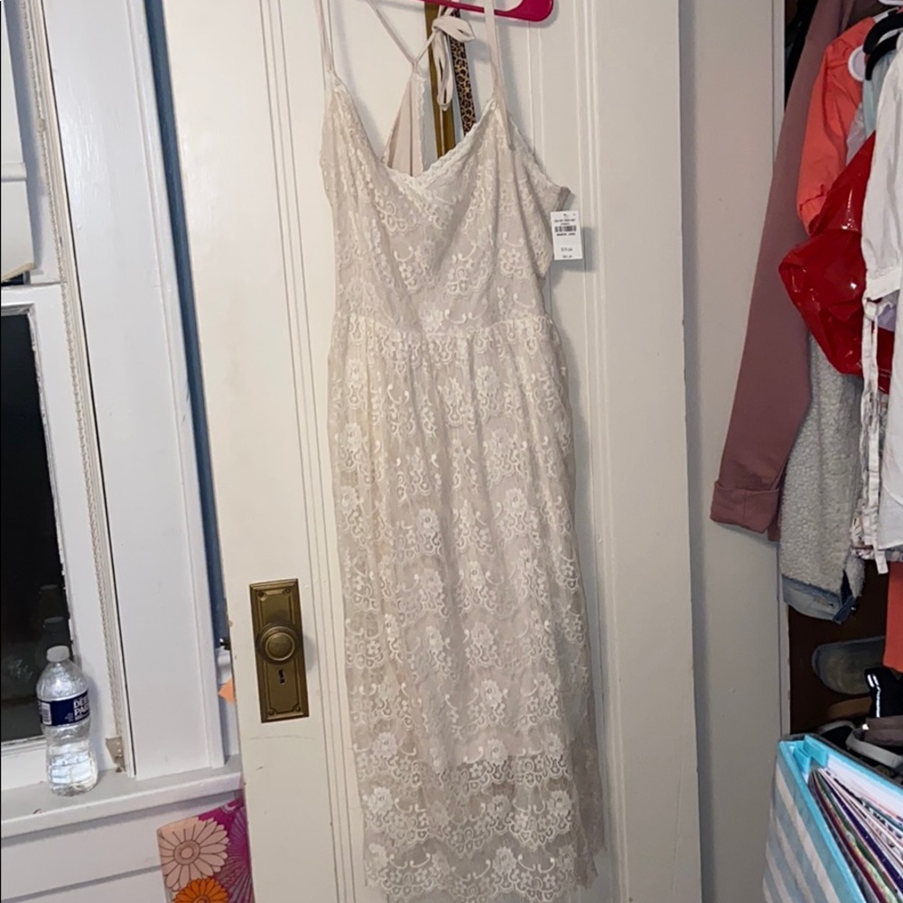 Lace midi